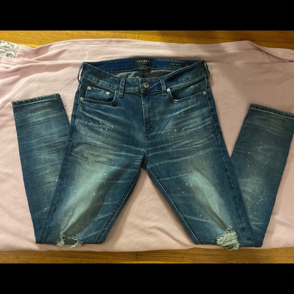 PacSun Distressed Jeans